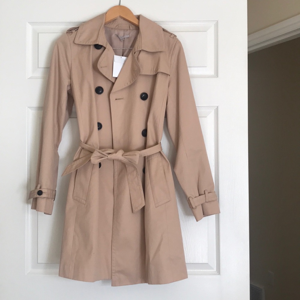 Gap trench coat